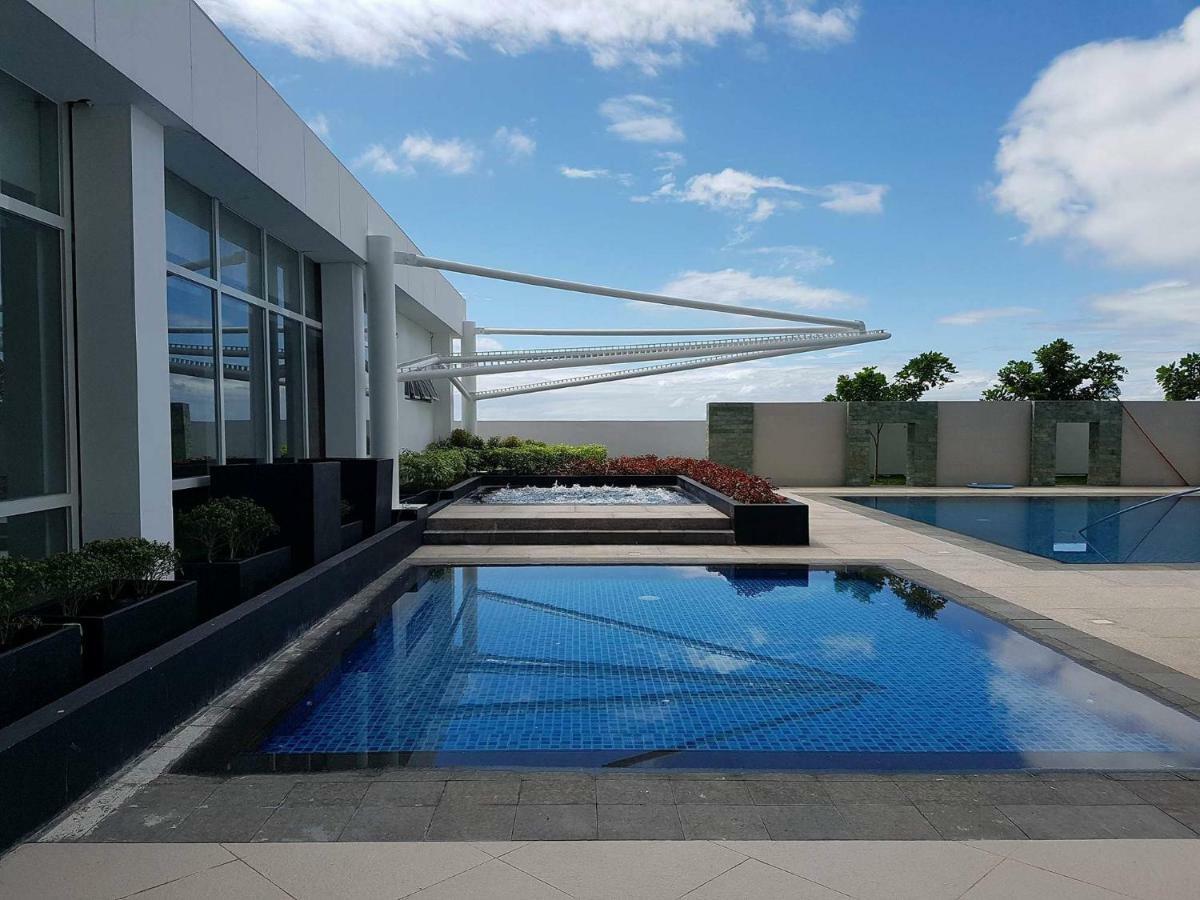 Apartment Sea View At Mactan Newtown ماكتان المظهر الخارجي الصورة