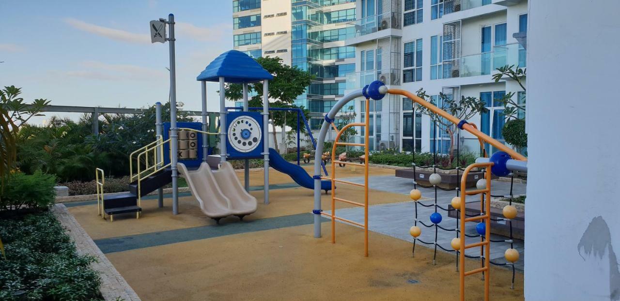 Apartment Sea View At Mactan Newtown ماكتان المظهر الخارجي الصورة
