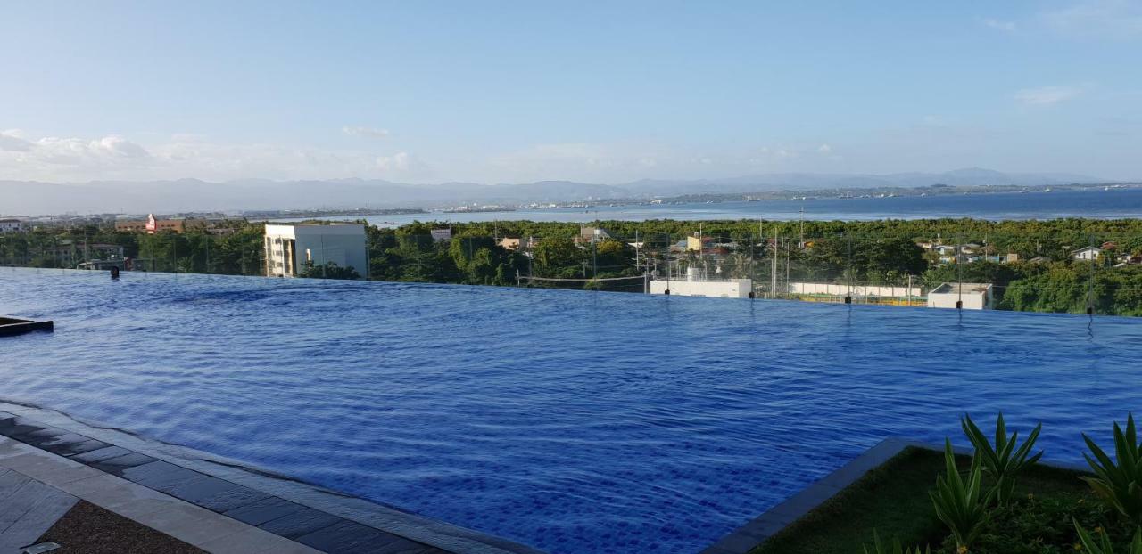 Apartment Sea View At Mactan Newtown ماكتان المظهر الخارجي الصورة